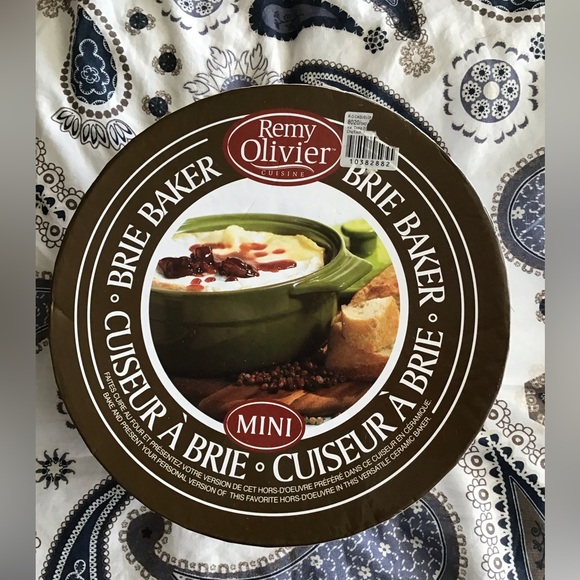 Remy Olivier Brie Baker - Picture 1 of 4